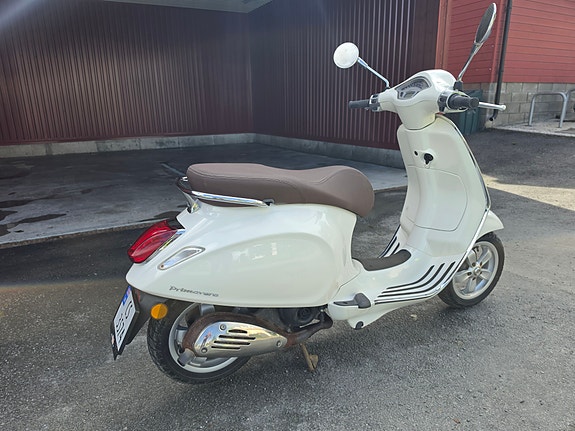 Vespa Primavera 50 7 of 20