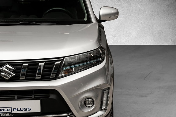 Suzuki Vitara 7 of 23