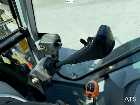 Deutz Fahr Agrofarm 420 m/ frontlaster, 2 skuffer og en pallegaffel. Kun 455 timer! 23 of 30