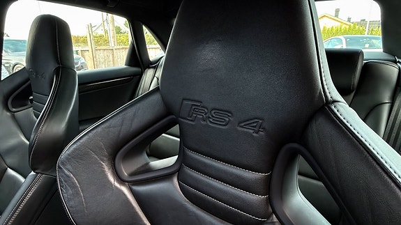 Audi RS4 22 of 22