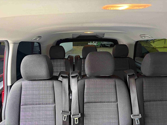 Mercedes-Benz Marco Polo 26 of 28