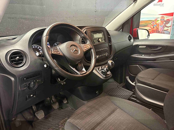 Mercedes-Benz Marco Polo 12 of 28