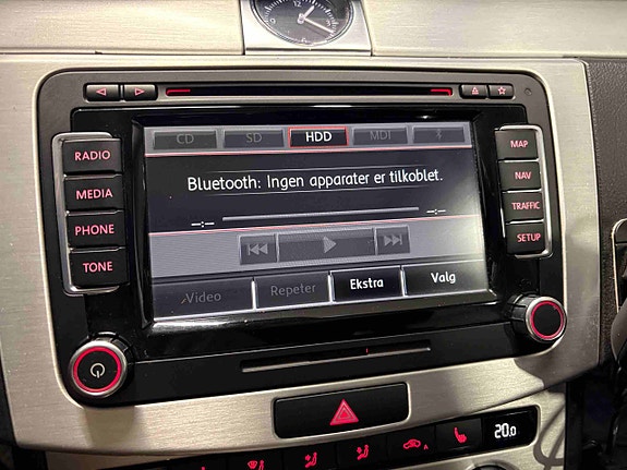 Volkswagen Passat Alltrack 27 of 30