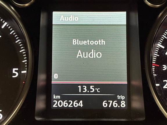 Volkswagen Passat Alltrack 21 of 30
