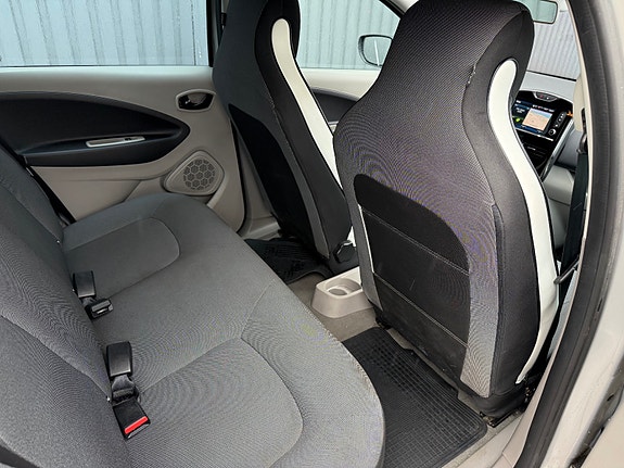 Renault Zoe 27 of 30