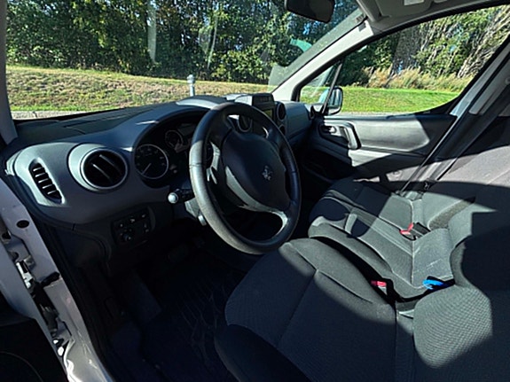 Peugeot Partner 15 of 25