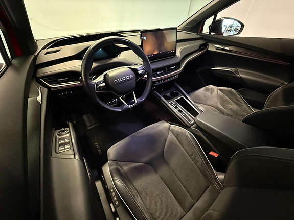Skoda Enyaq 6 of 30