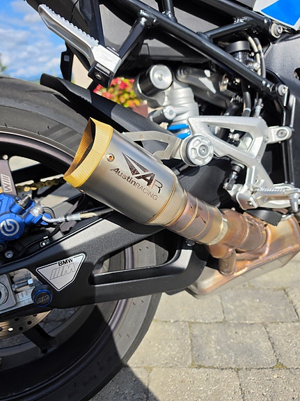 BMW M 1000 R 10 of 11
