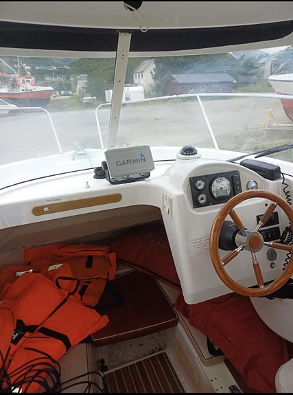 Quicksilver Arvor 215 22 of 22