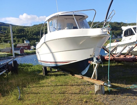 Quicksilver Arvor 215 4 of 22