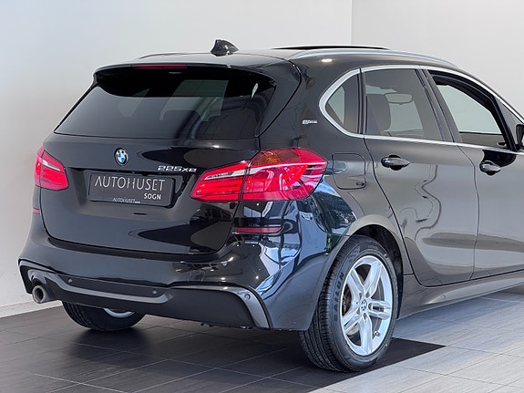 BMW 225xe 7 of 30