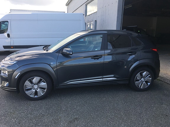 Hyundai Kona 4 of 10