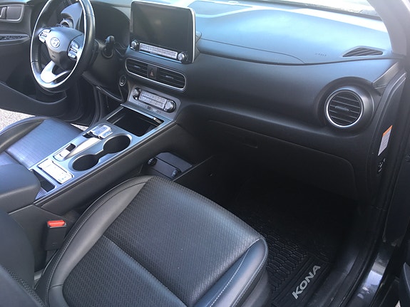 Hyundai Kona 10 of 10