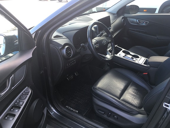 Hyundai Kona 6 of 10
