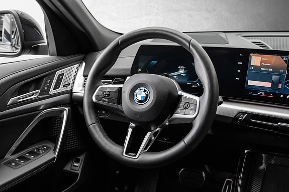 BMW iX2 17 of 30