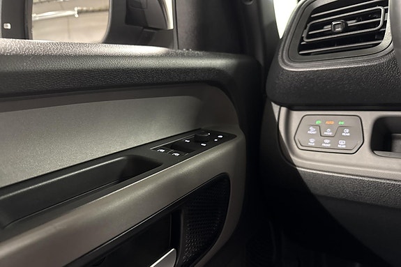 Volkswagen ID. Buzz 17 of 24