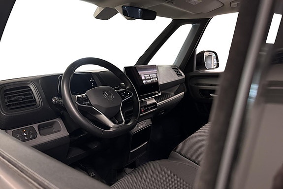 Volkswagen ID. Buzz 6 of 24