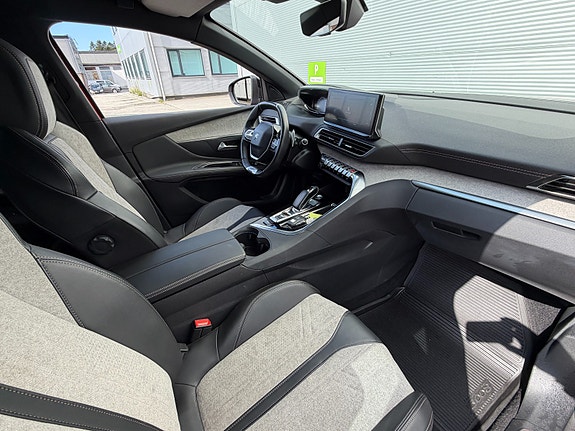 Peugeot 3008 29 of 30