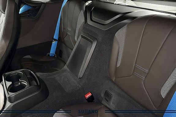 BMW i8 15 of 24