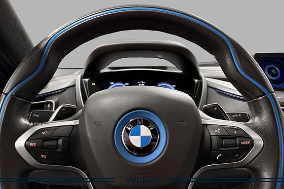 BMW i8 11 of 24