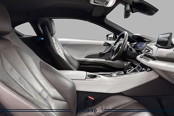 BMW i8 14 of 24