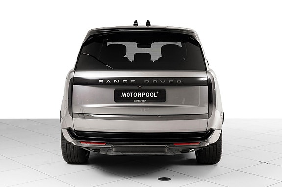 Land Rover Range Rover 7 of 30