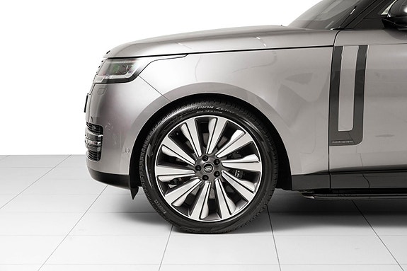 Land Rover Range Rover 10 of 30