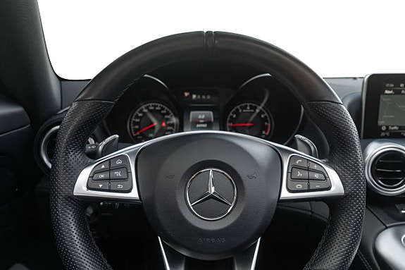 Mercedes-Benz AMG GT Roadster 28 of 30