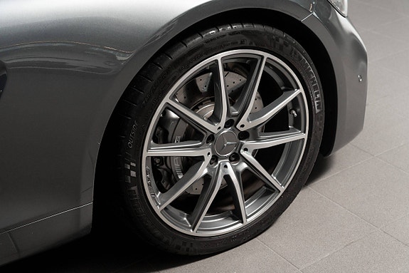Mercedes-Benz AMG GT Roadster 23 of 30
