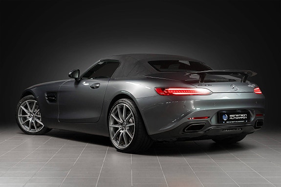 Mercedes-Benz AMG GT Roadster 4 of 30