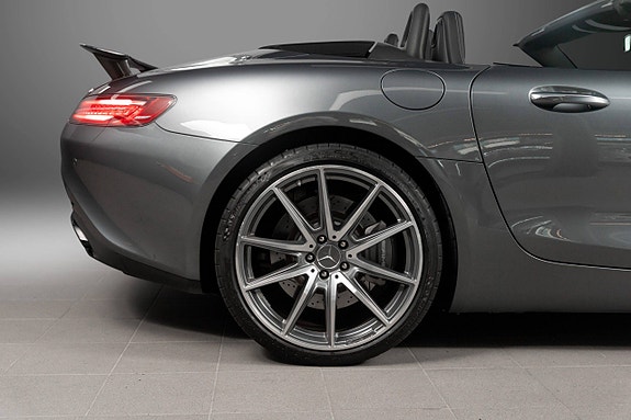Mercedes-Benz AMG GT Roadster 26 of 30