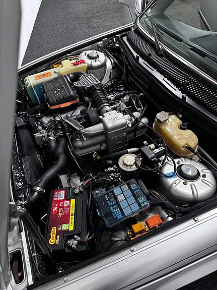 BMW 735i 30 of 30