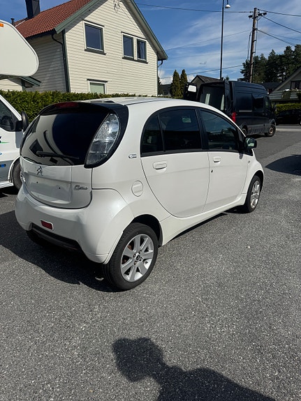 Citroen C-Zero 6 of 14