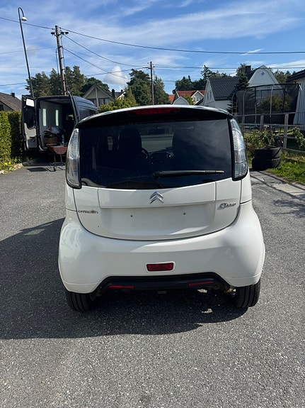 Citroen C-Zero 5 of 14