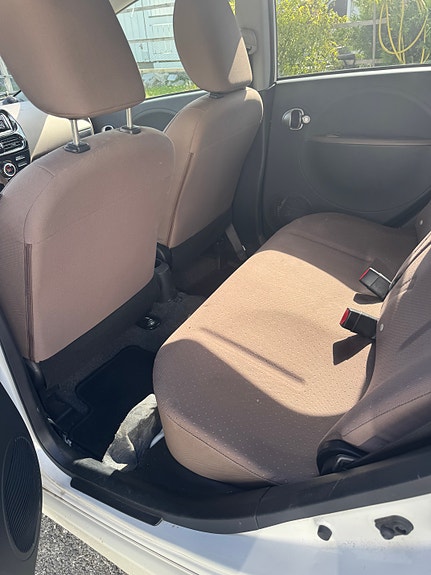 Citroen C-Zero 12 of 14