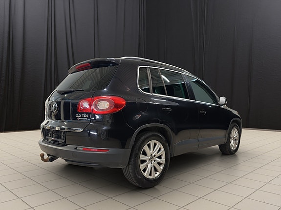 Volkswagen Tiguan 5 of 18
