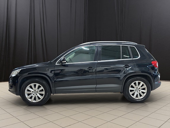 Volkswagen Tiguan 2 of 18