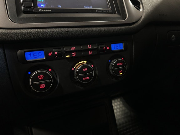 Volkswagen Tiguan 16 of 18