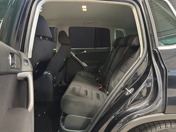 Volkswagen Tiguan 10 of 18