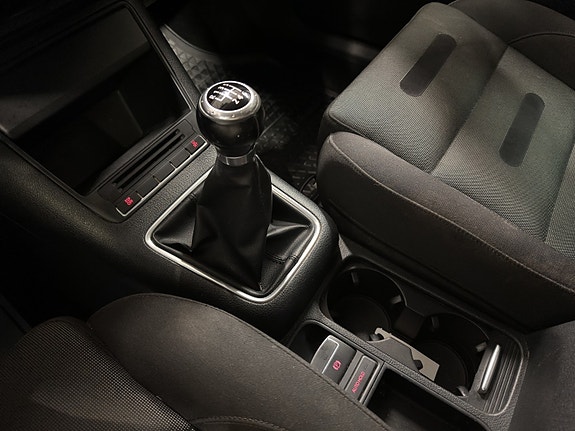 Volkswagen Tiguan 15 of 18