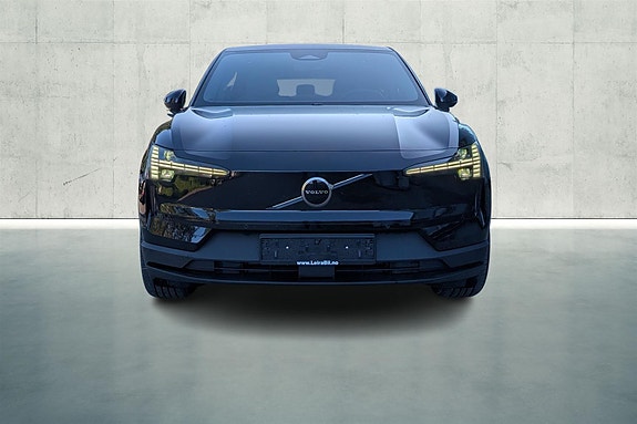 Volvo EX30 8 of 20