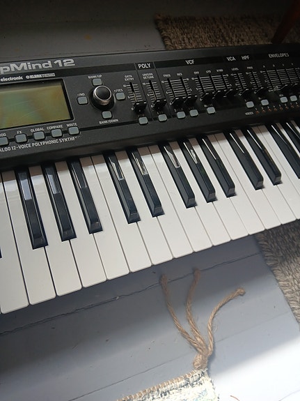 Product image 4 of 8