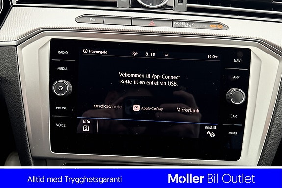 Volkswagen Passat 18 of 20