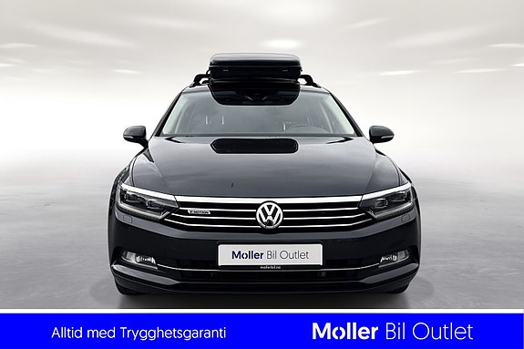 Volkswagen Passat 2 of 20