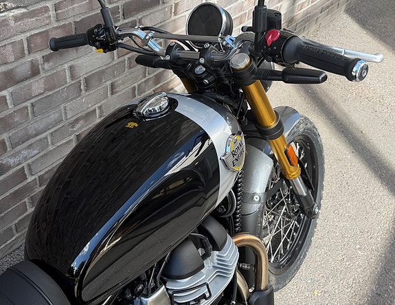 Royal Enfield Bear 650 6 of 13