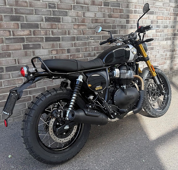 Royal Enfield Bear 650 2 of 13