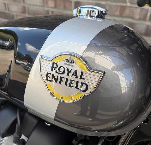 Royal Enfield Bear 650 5 of 13