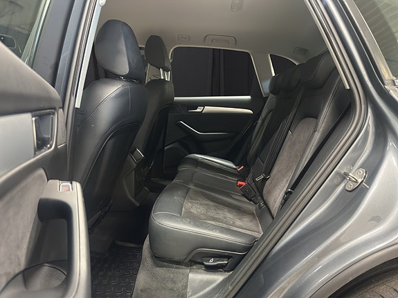 Audi Q5 11 of 25