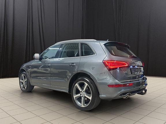 Audi Q5 3 of 25