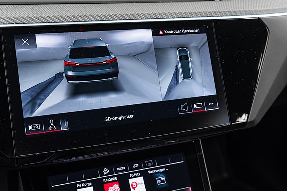 Audi e-tron 17 of 30